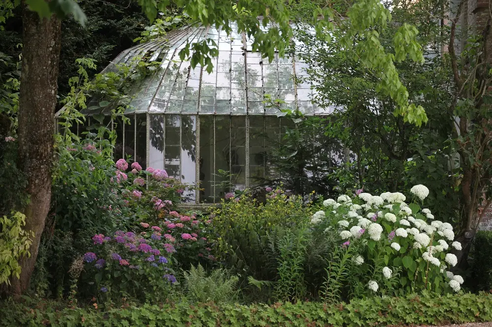 JardinSculpturesBoisGuilbert-Serre1845