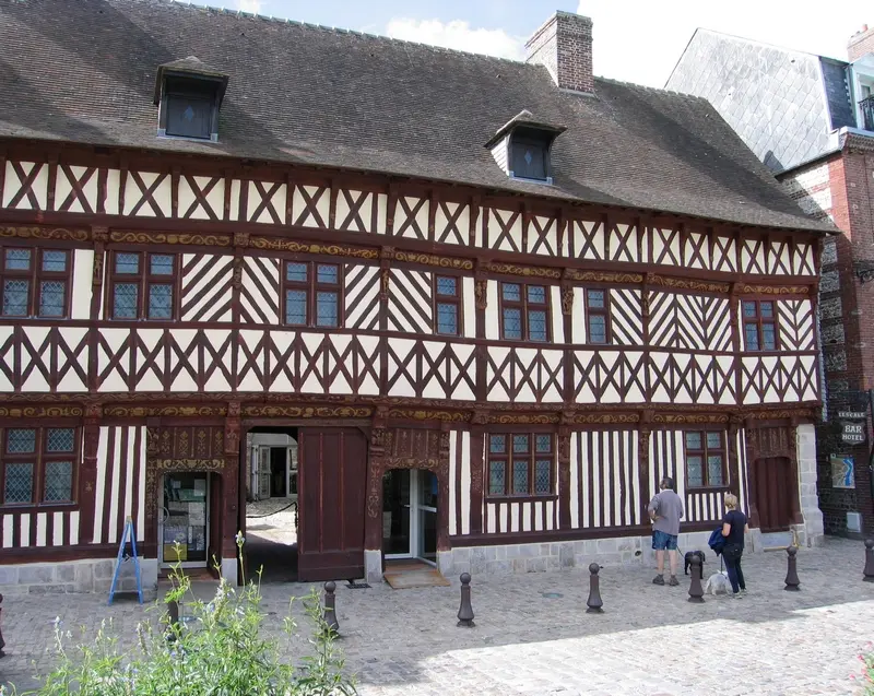 Maison Henri IV - Saint Valery en Caux (1)