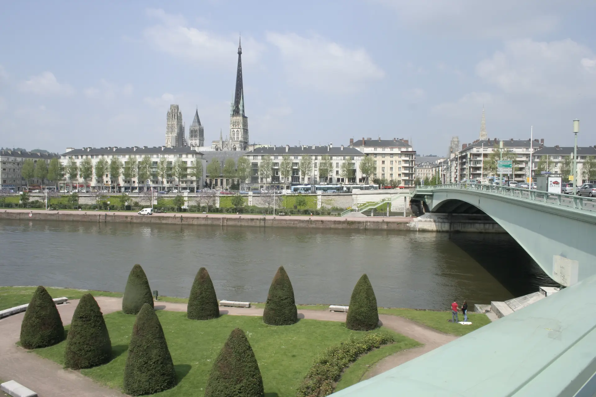 Rouen - rive droite - Ile Lacroix - Pont Corneille - Seine - parc -
