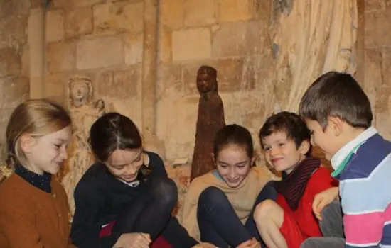 Visite famille - Abbaye de Graville