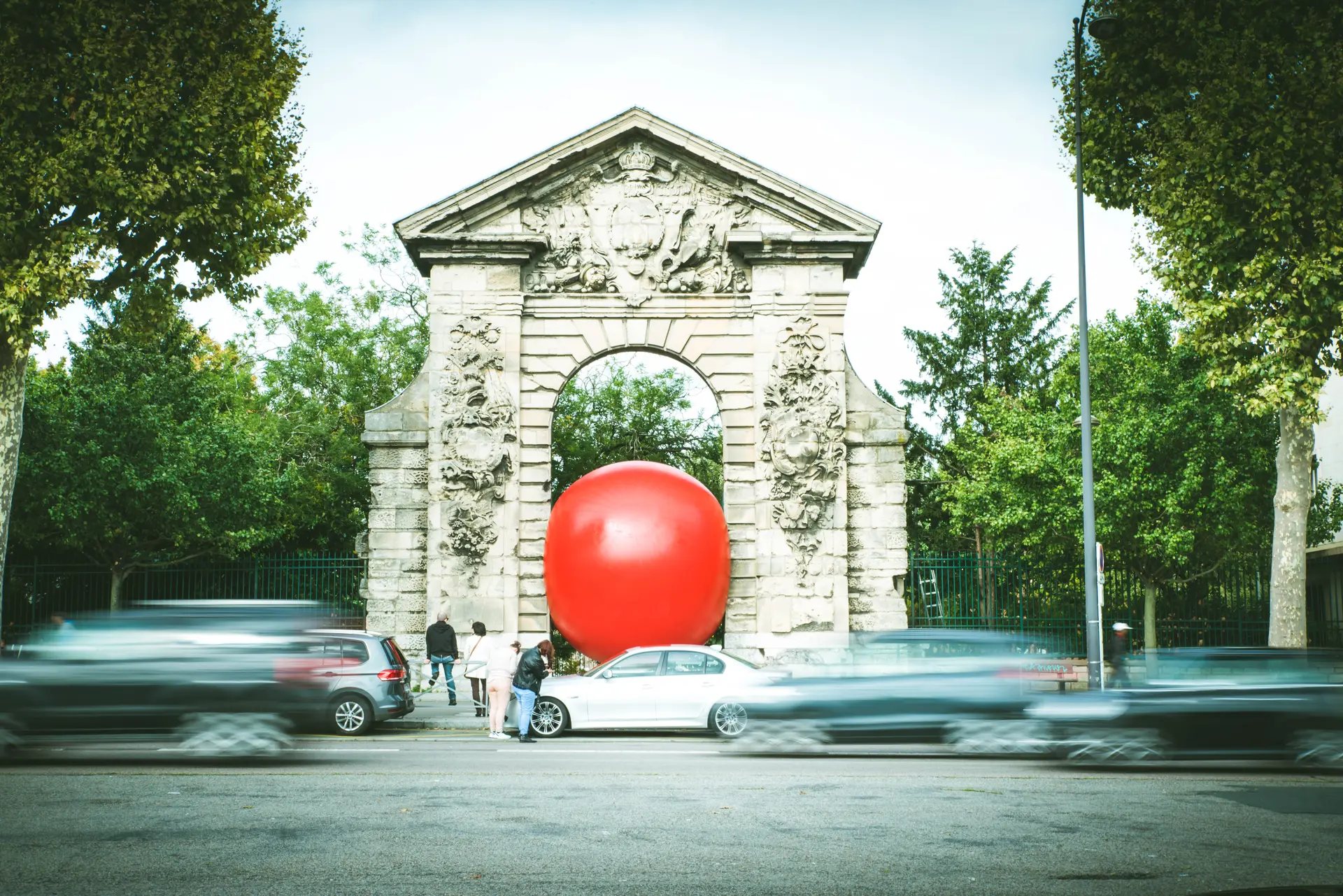 RedBall Project - Porte Guillaume Lion Rouen