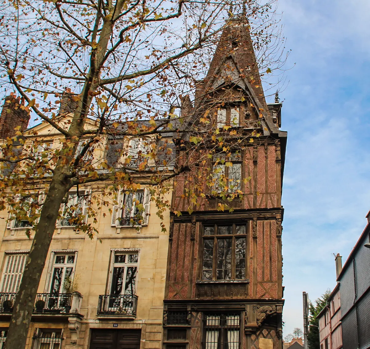 batiment rive droite 1