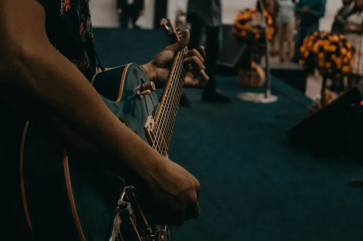 concert-fete-musique-matheus-santos-LTSKWFhklTk-unsplash