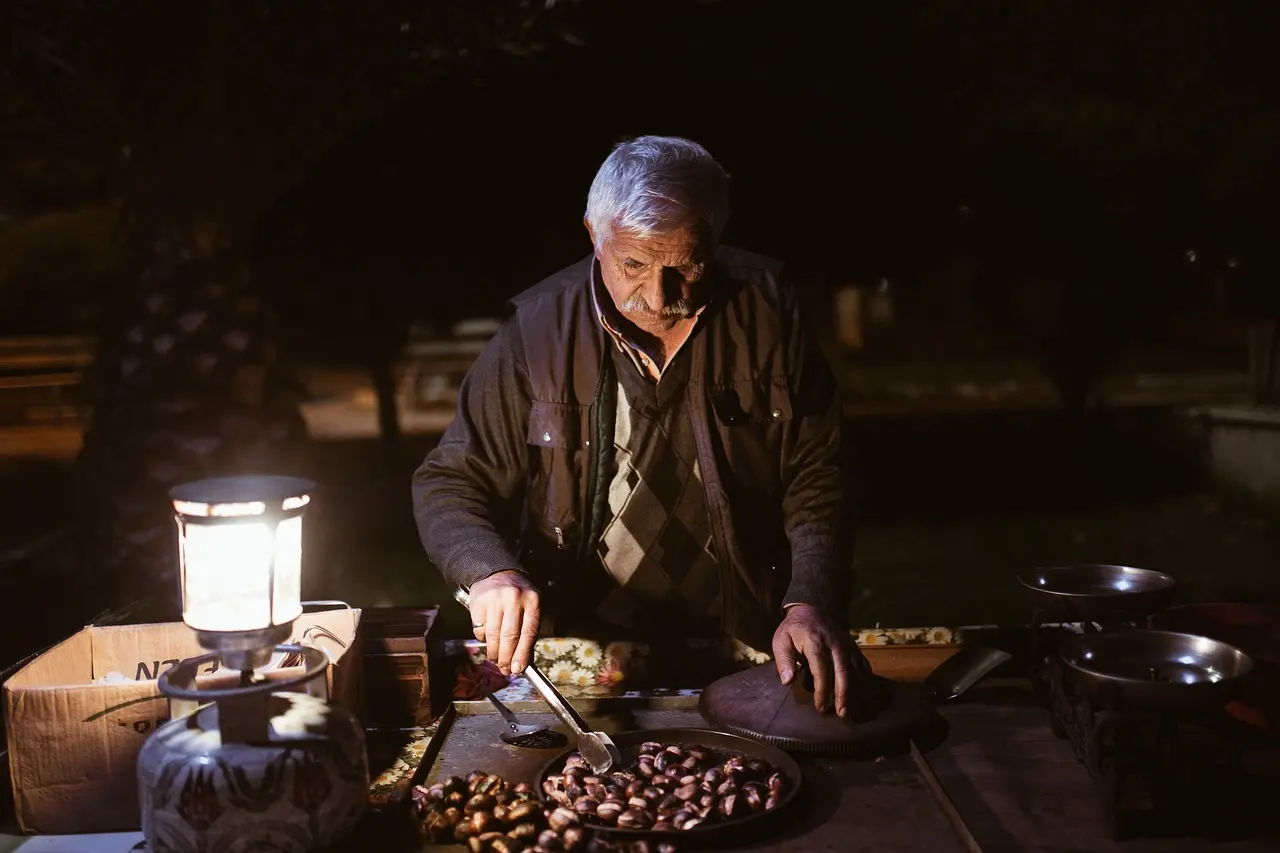 old-man-2879303_1280