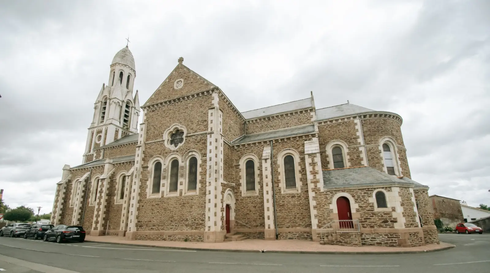 Eglise de la Boissière du Doré.