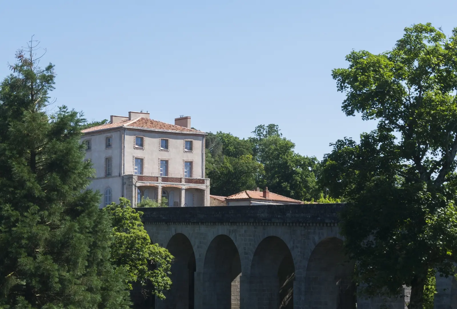 Clisson ville hôtelière. Ancien hôtel de la Poste