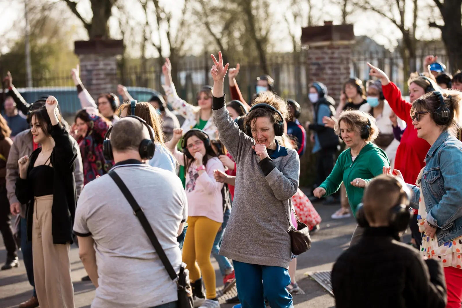 Donne Moi la Main 22 mai credit kalimba