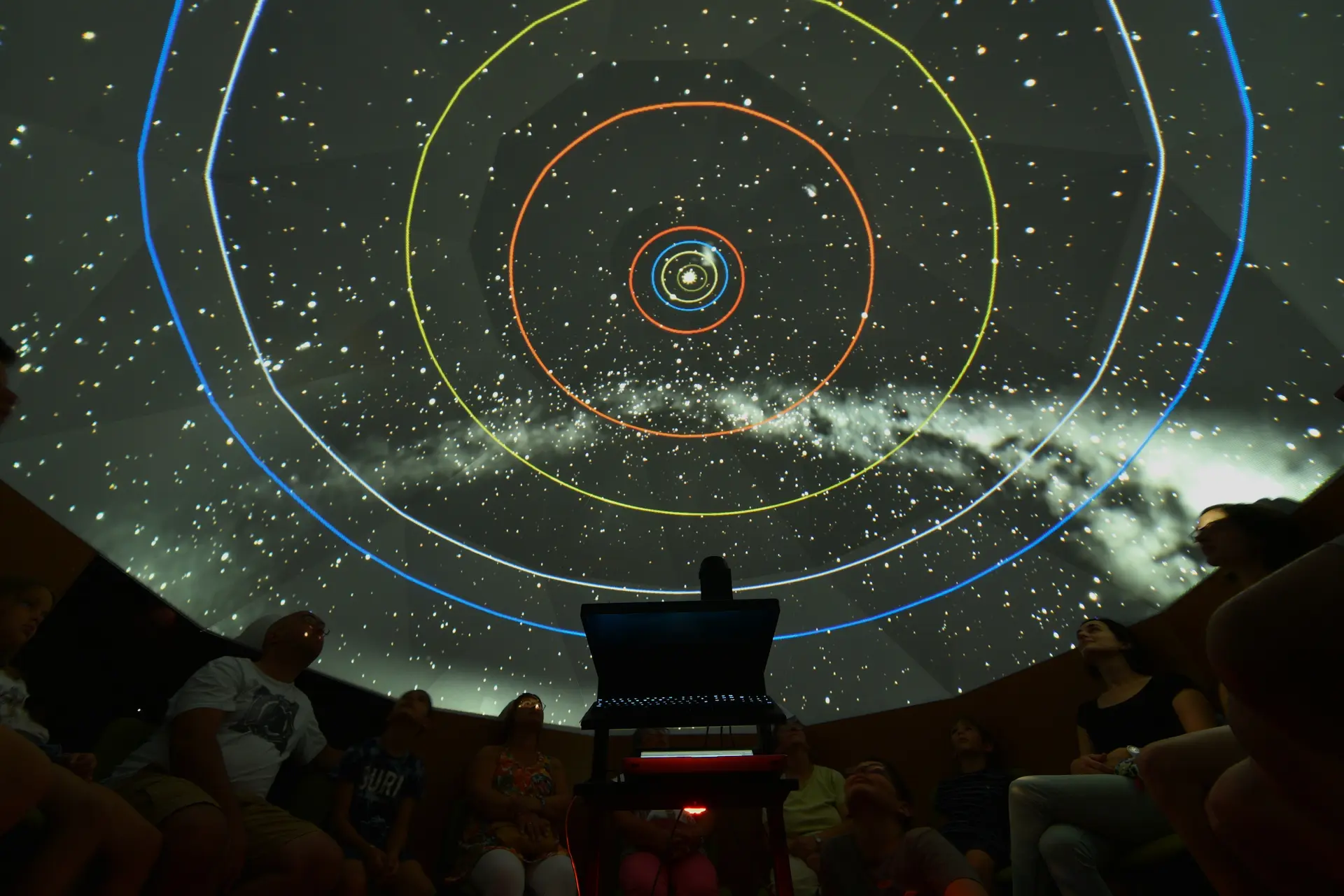 Planetarium-de-La-Chapelle-aux-Lys- 85