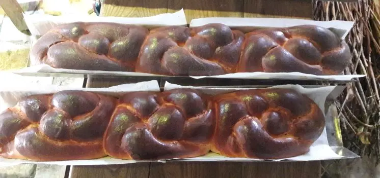 brioches cuites au four à bois