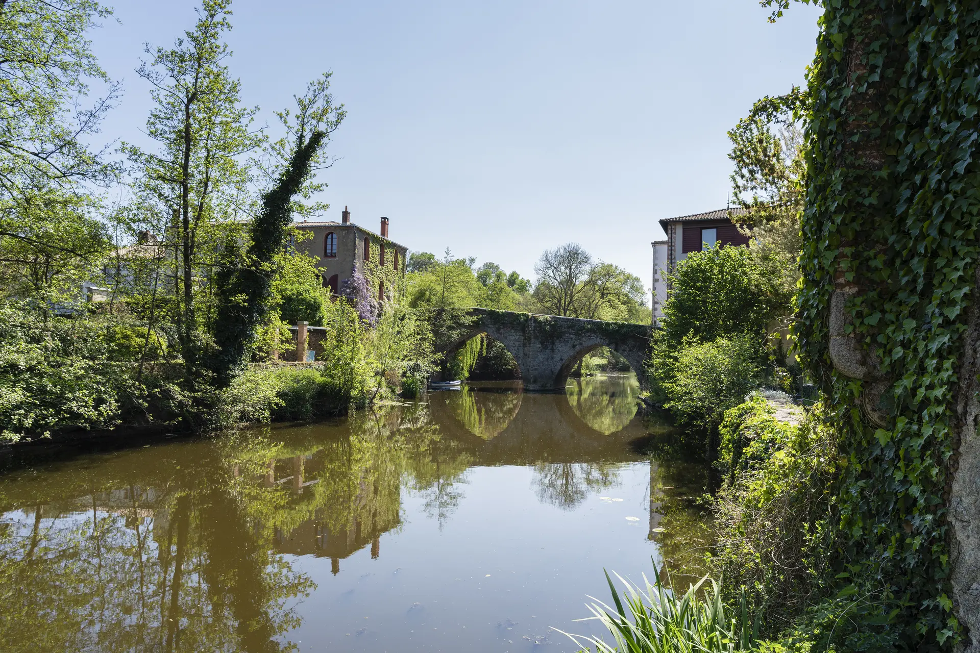 Pont Saint antoine vu de la ruelle de la Moine