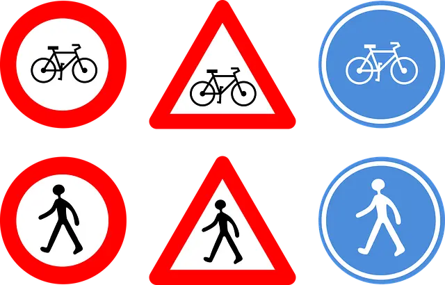 openclipart-vectors-road-signs-151608_640