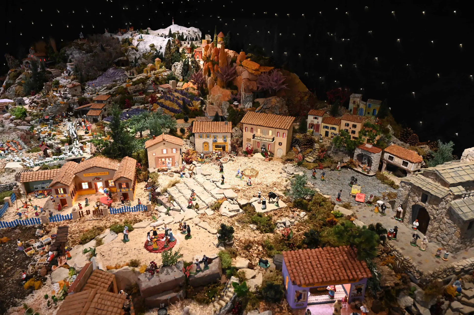 Crèche provençale (34)-min
