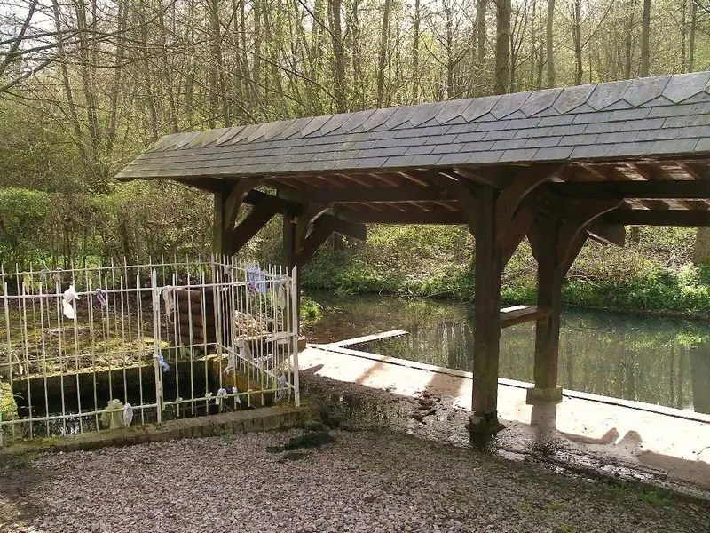 Fontaine Saint Martin La Croupte