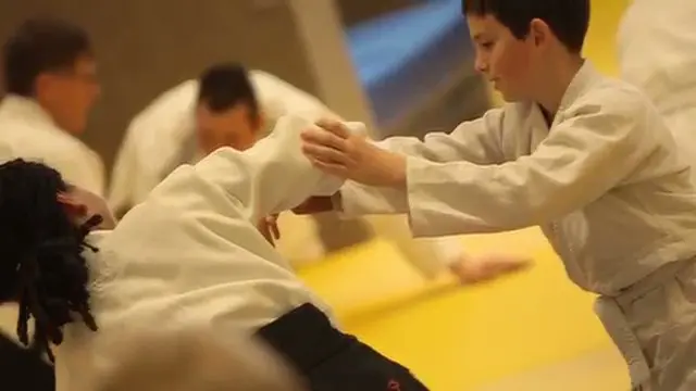 AIKIDO ASPTT LANNION AVEC GERARD BLAIZE_Moment(6)
