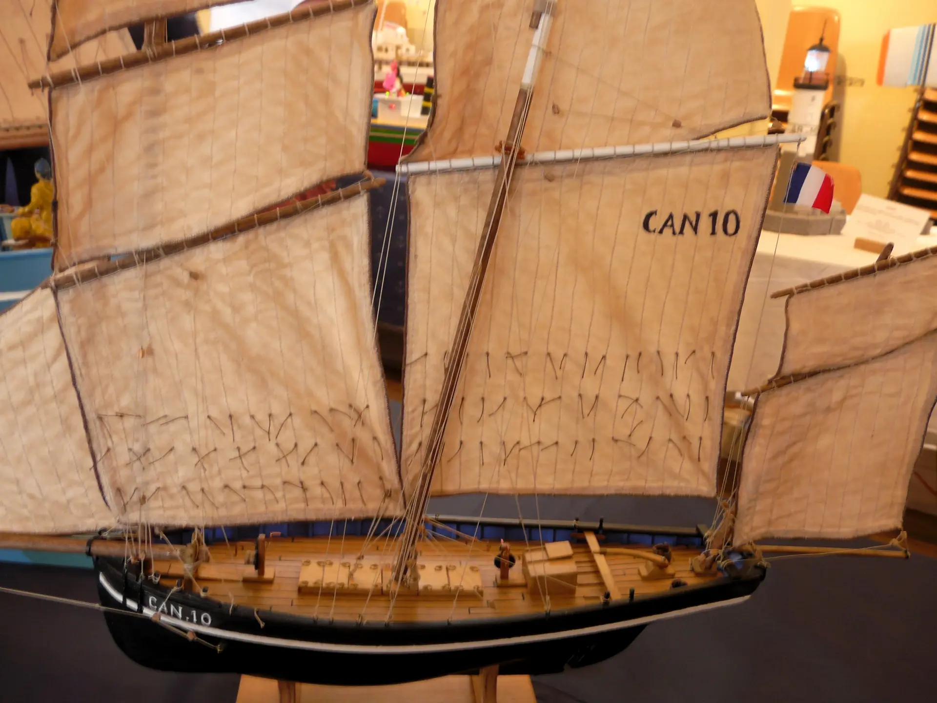 Bateau peche traditionnel