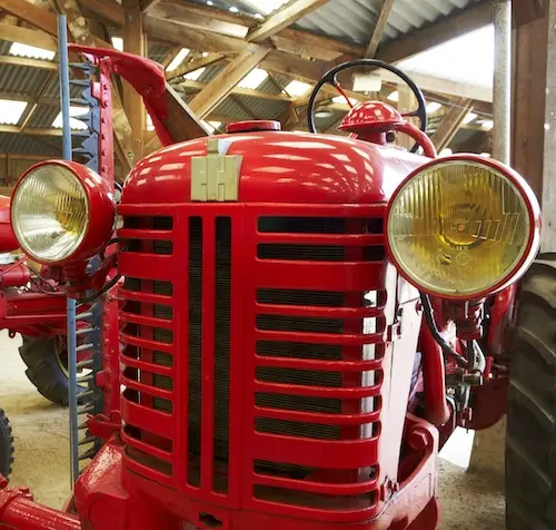 Écomusée Plouigneau tracteur