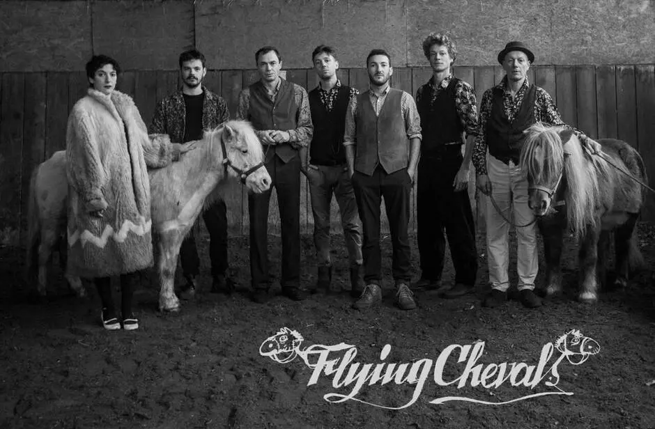 flying-chevals