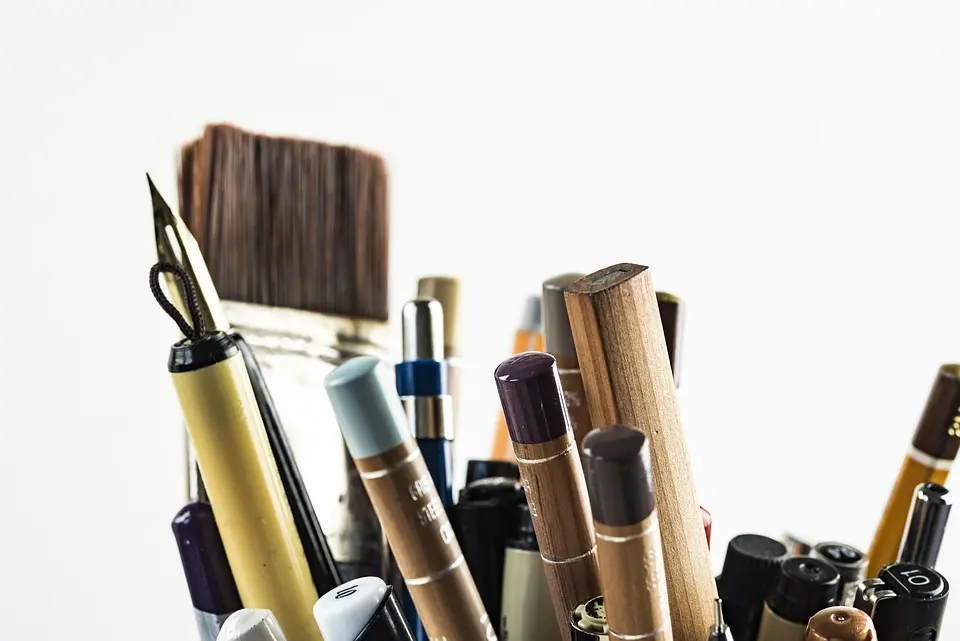 pens-1867899_960_720