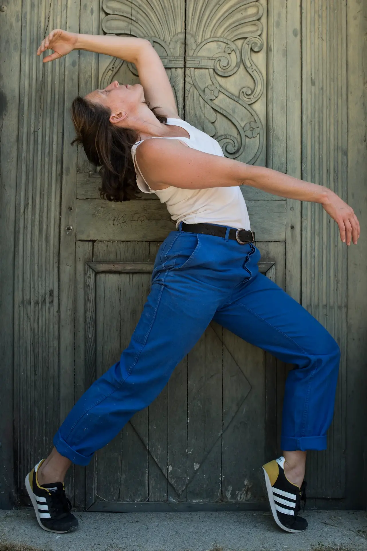 4 Surgir d'entre les murs 1