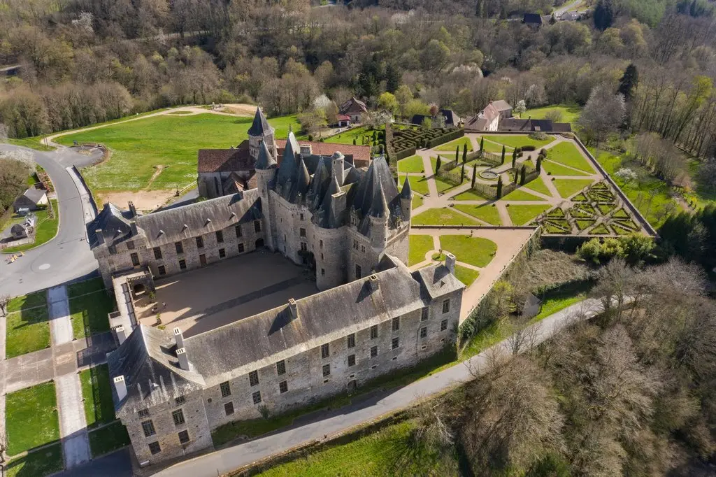 5611 chateau de jumilhac et ses jardins