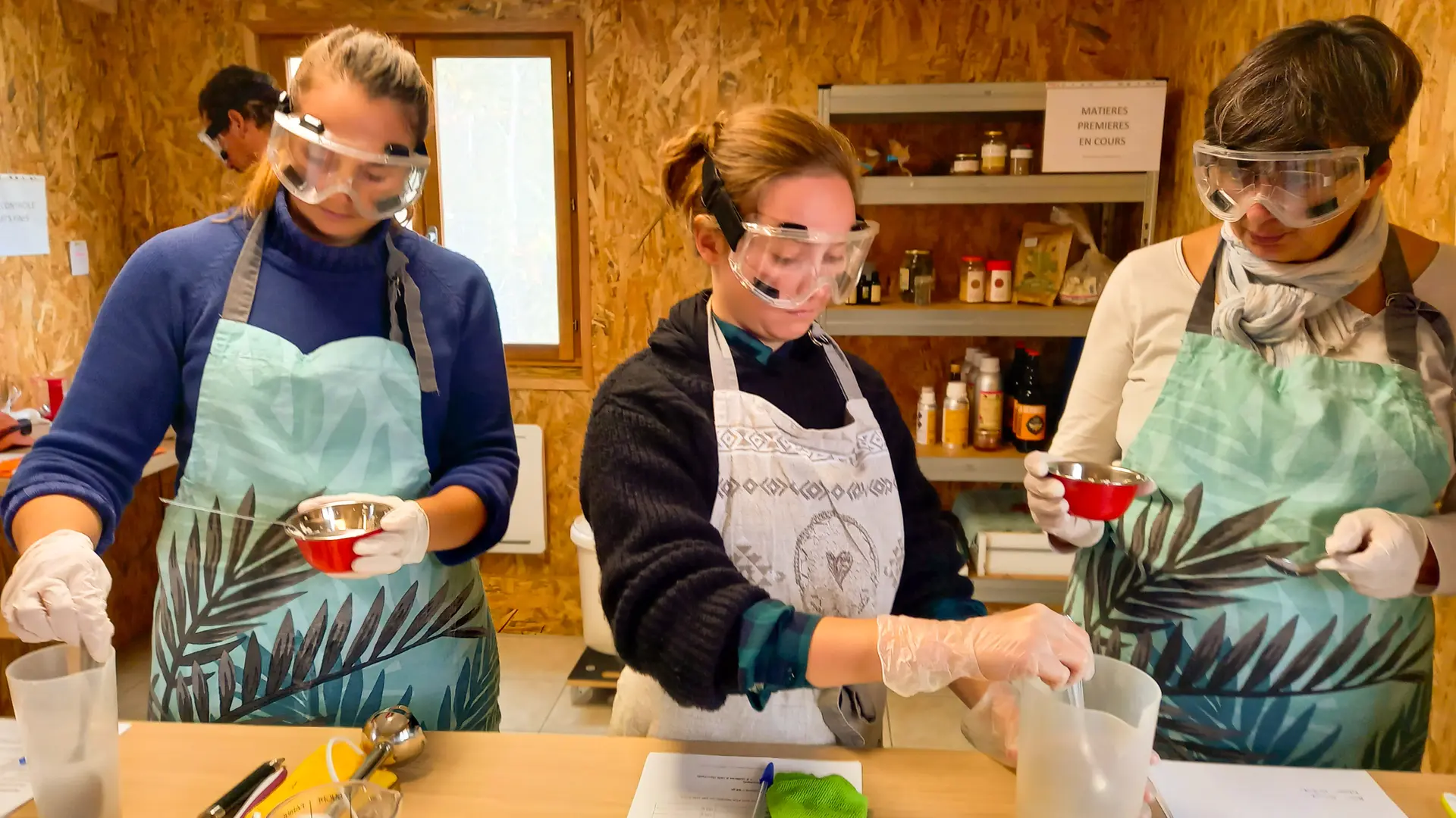 20211030-Ateliers 1er savon savonnerie (28)