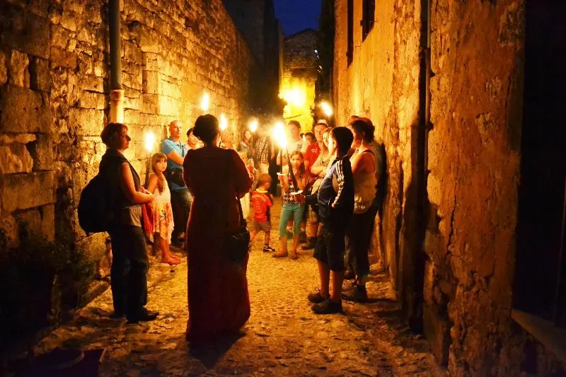 visite guidée nocturne de monpazier