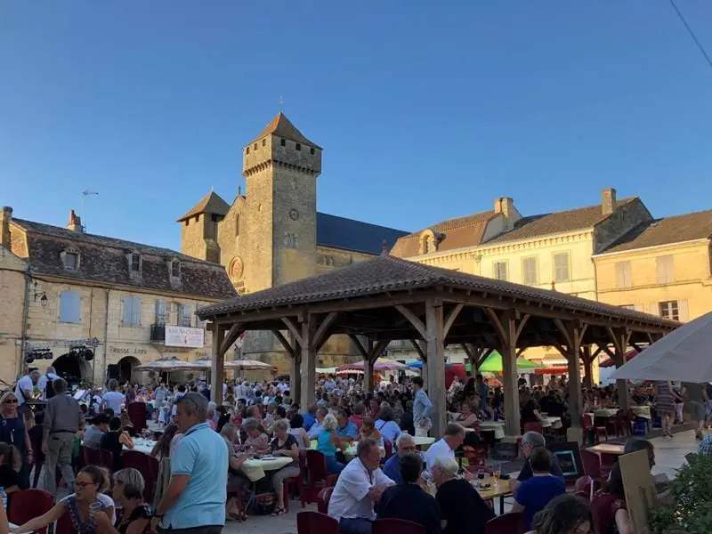 Marché nocturne Beaumont