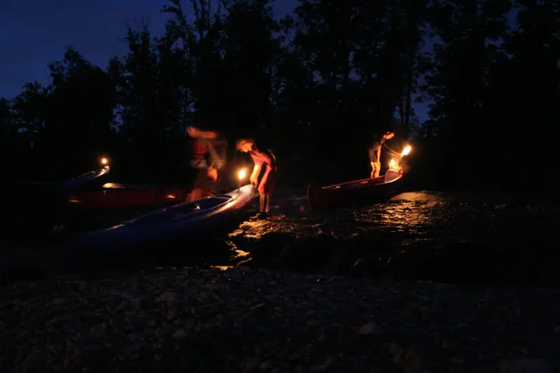 Canoë Kayak USNCK Neuvic  descente aux flambeaux