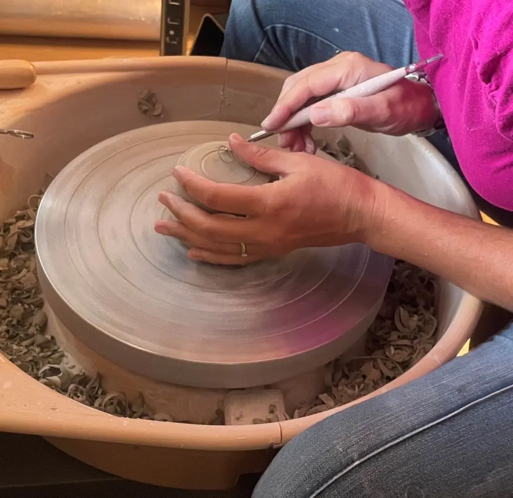 Céramiste-potière-Terre-d'Aur-St-Rémy-dordogne