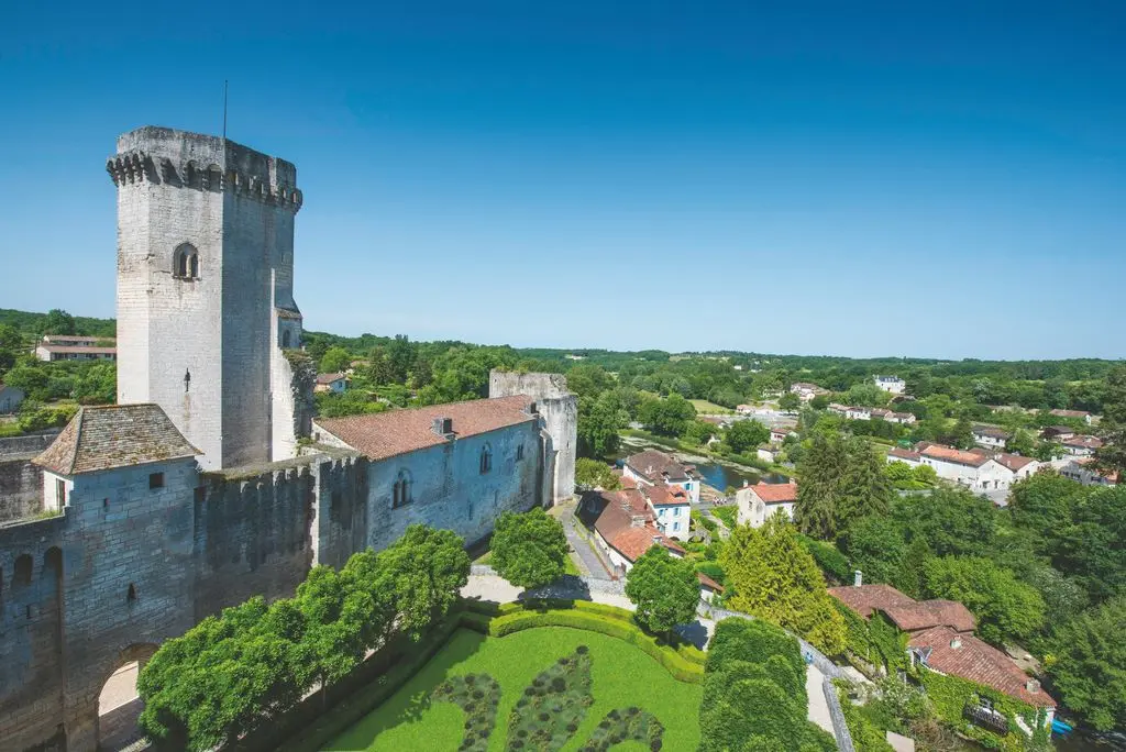 Château de Bourdeilles exterieur 2