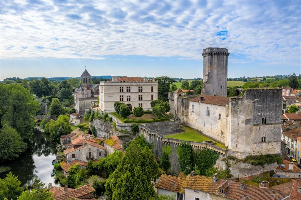 Château de Bourdeilles exterieur 3