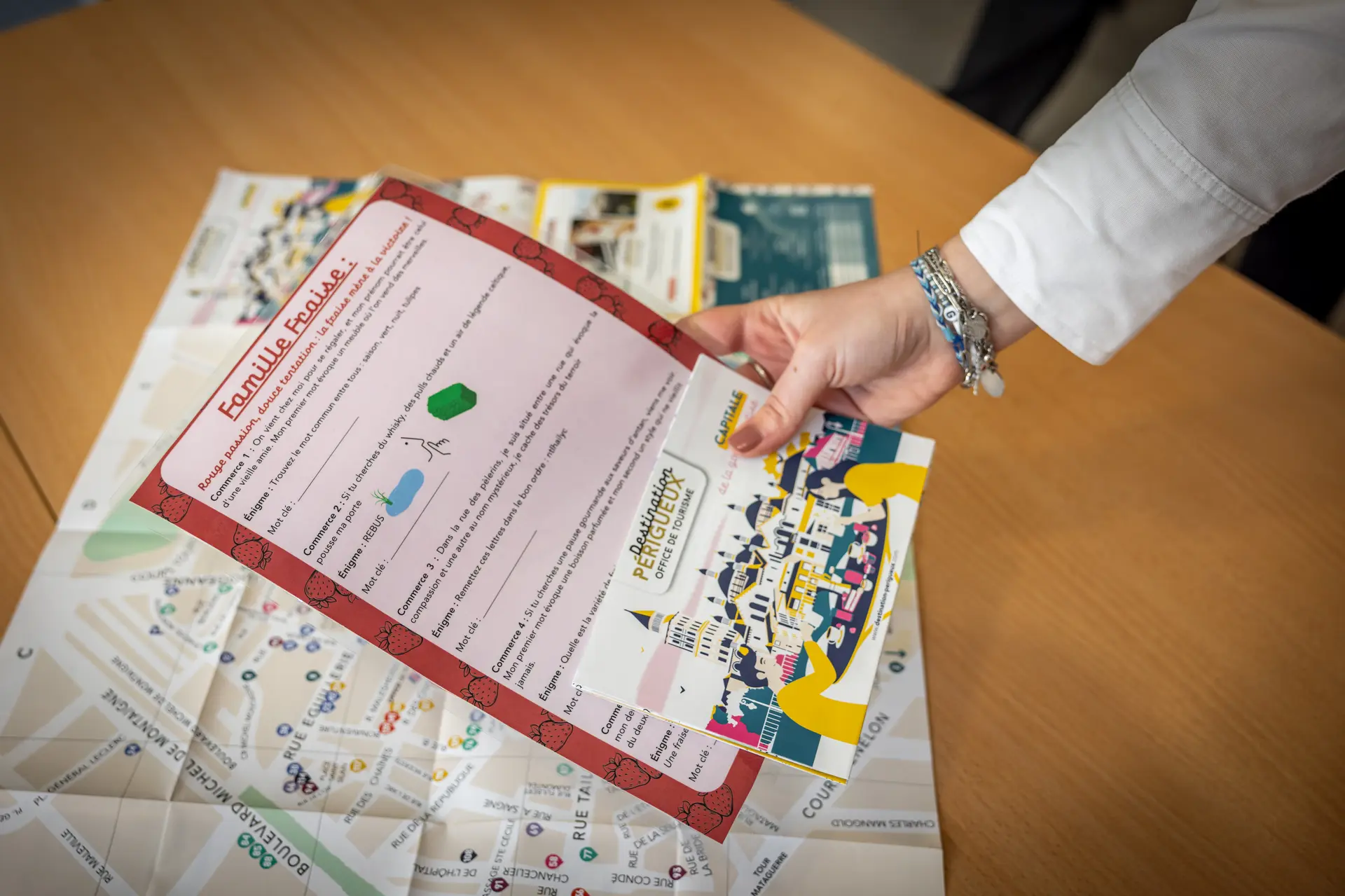 CDT 24 / Destination Périgueux - Jeu du trône gourmand