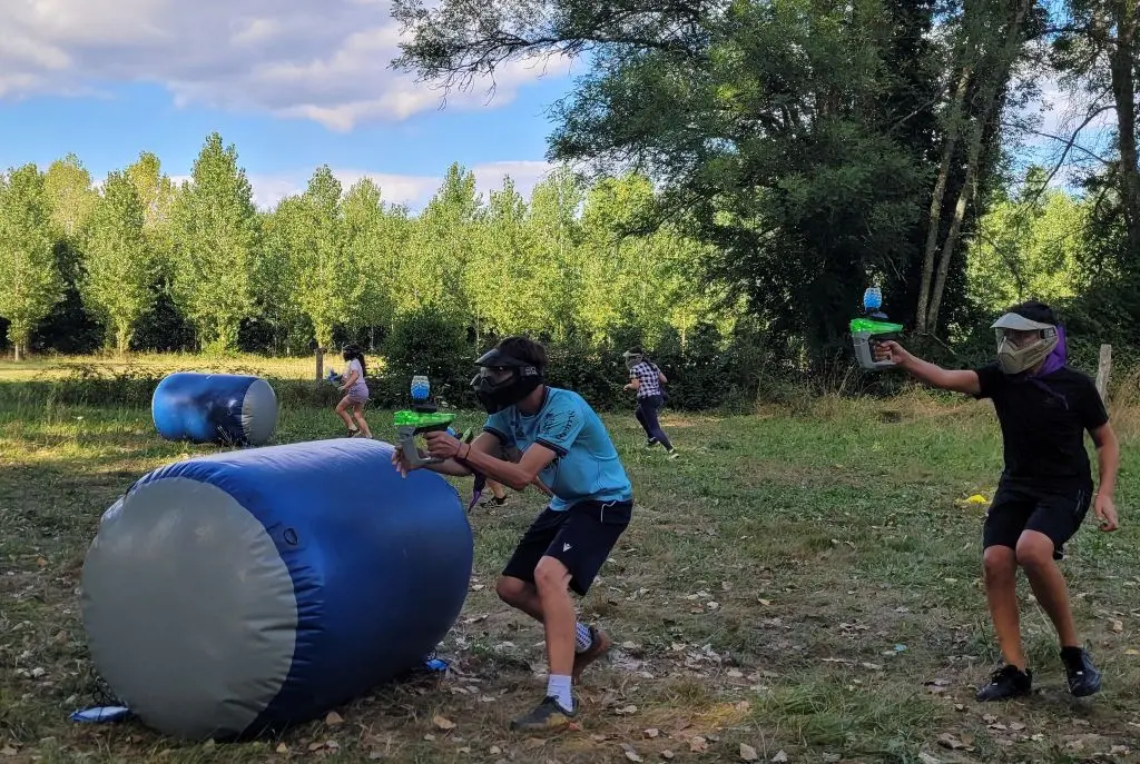 Gel-Blaster-salon-antiquites-militaires