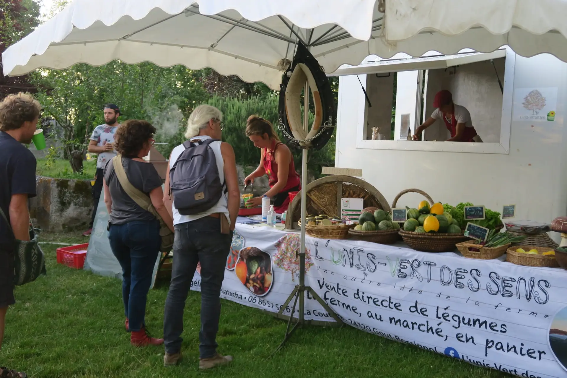 Marché unis vert