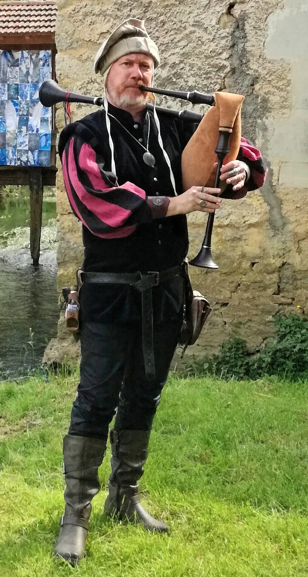 Nicolas Cornemuse Médiévale 01