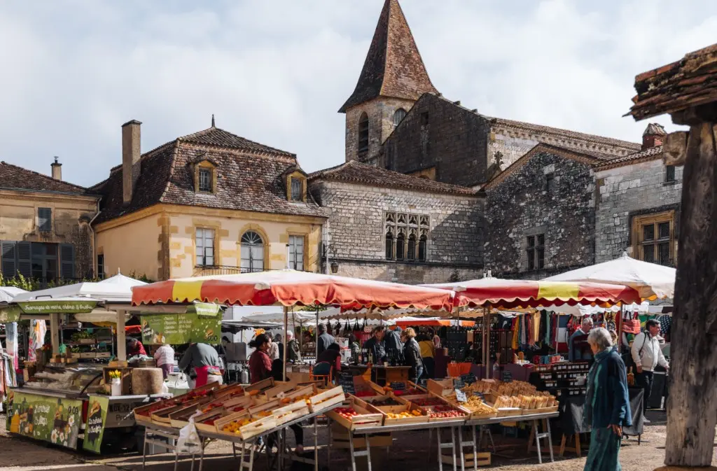 Marché de Monpazier