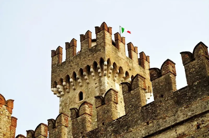 castle©aruggeri de pixabay
