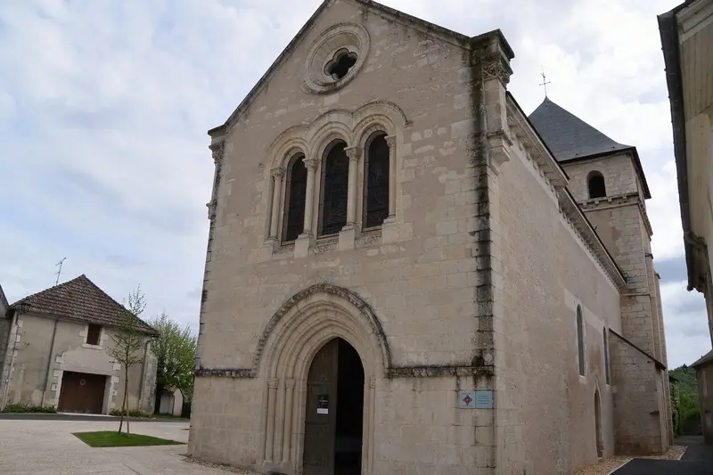 coulaures-église