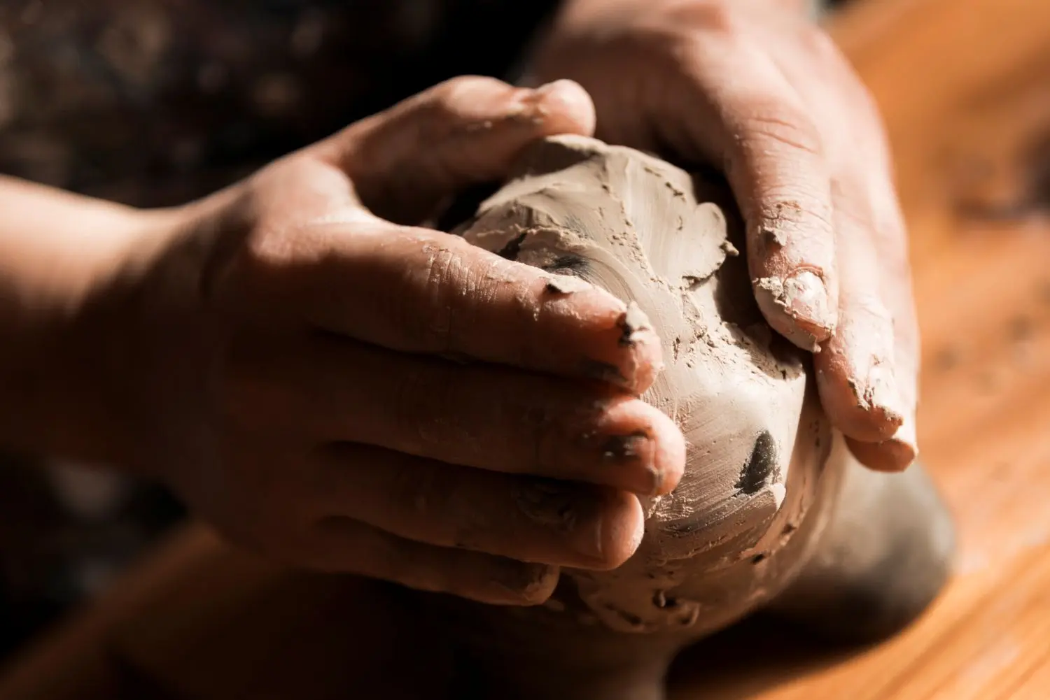 creation-de-processus-poterry-en-gros-plan (1)