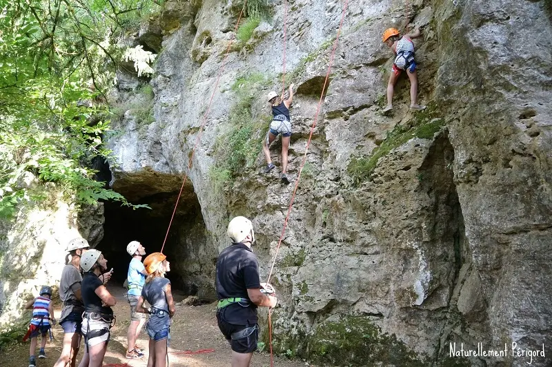 été-actif-2016-escalade-roches