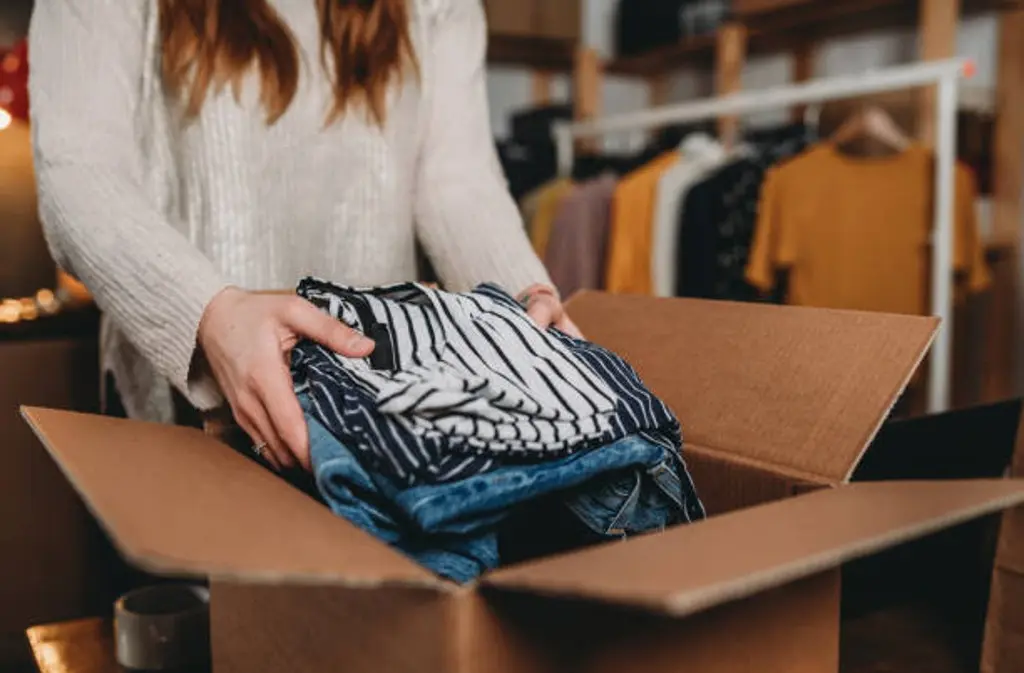 Illustation brocante