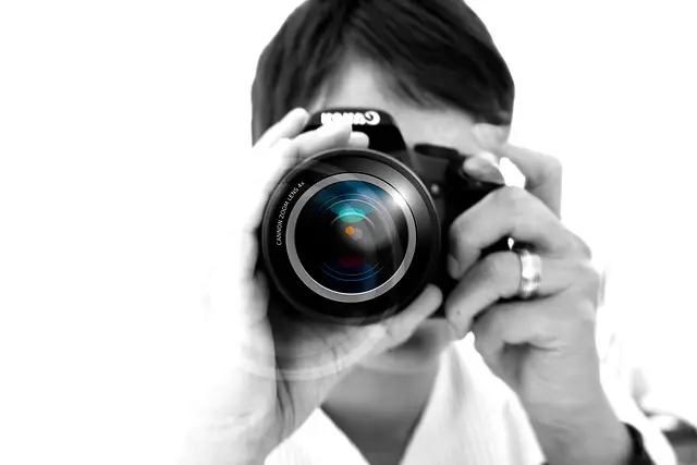 photographer-67127_640