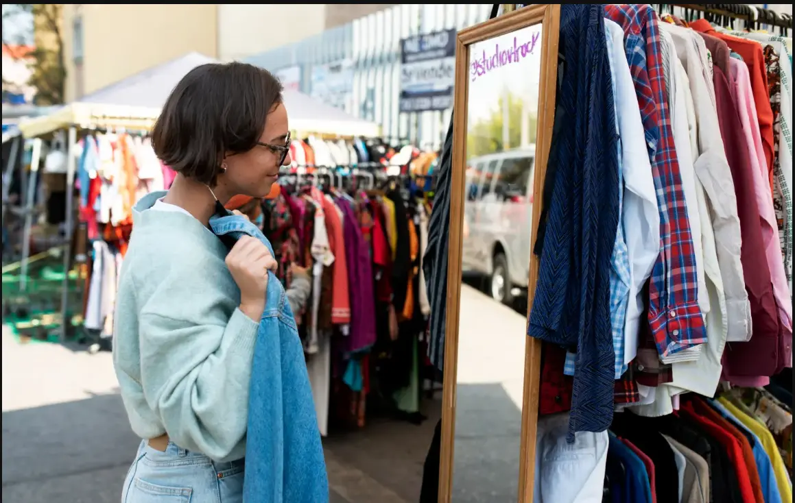 Braderie textile - Plozevet - Pays bigouden