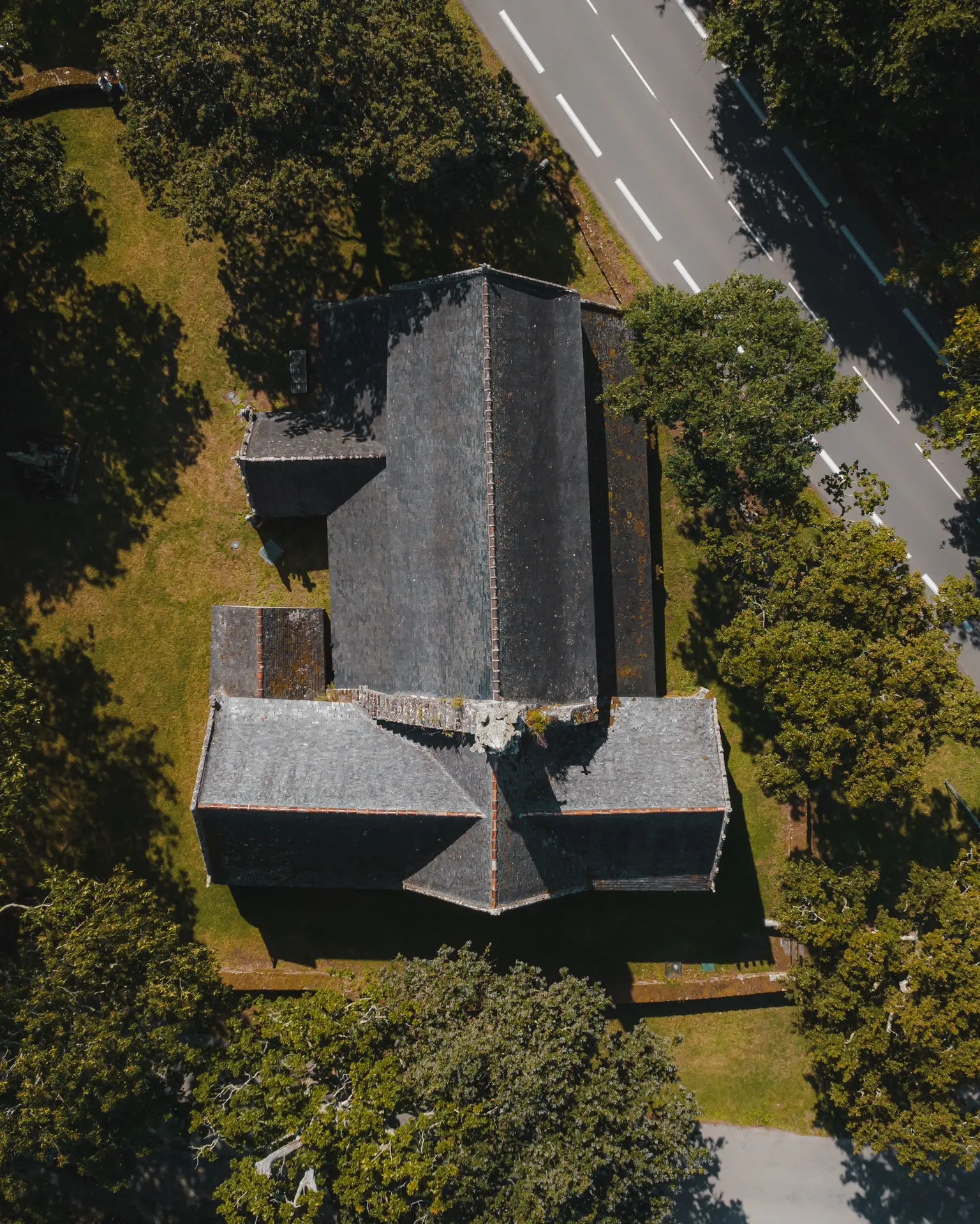 Vue aérienne de la Chapelle de Perguet