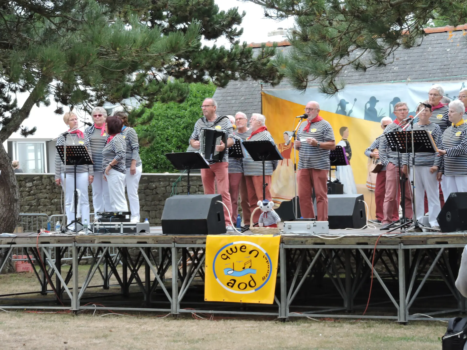 Fête bretonne - Plobannalec-Lesconil - Pays Bigouden - Bigoudenjoy