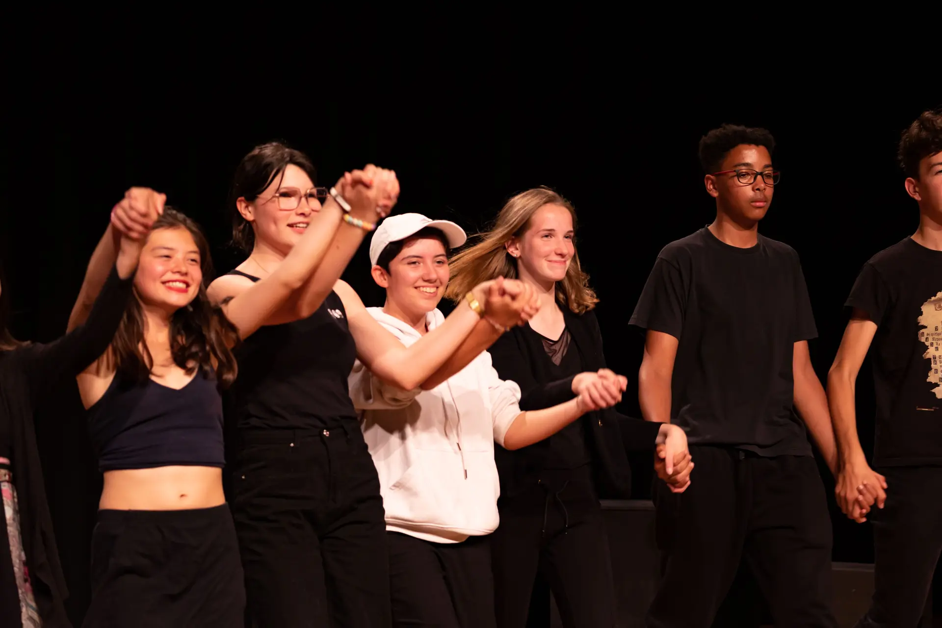 des ados qui aiment le theatre
