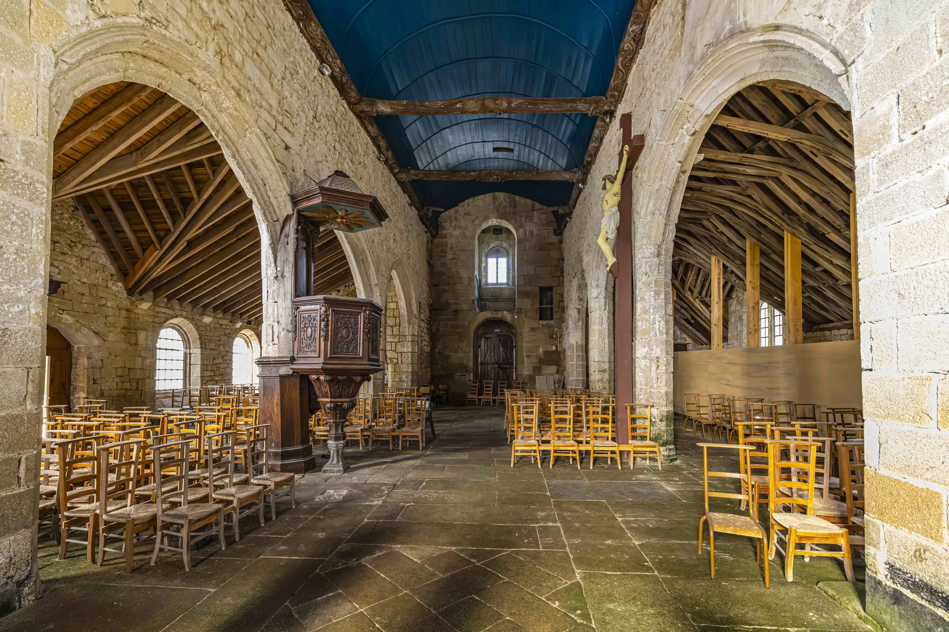 Église Saint Raymond d'Auiderne - Intérieur avant travaux