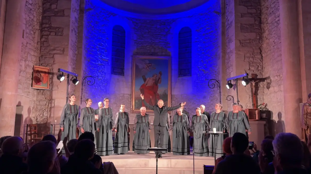 Le Nouveau Choeur direction Igor Mikhailevsky