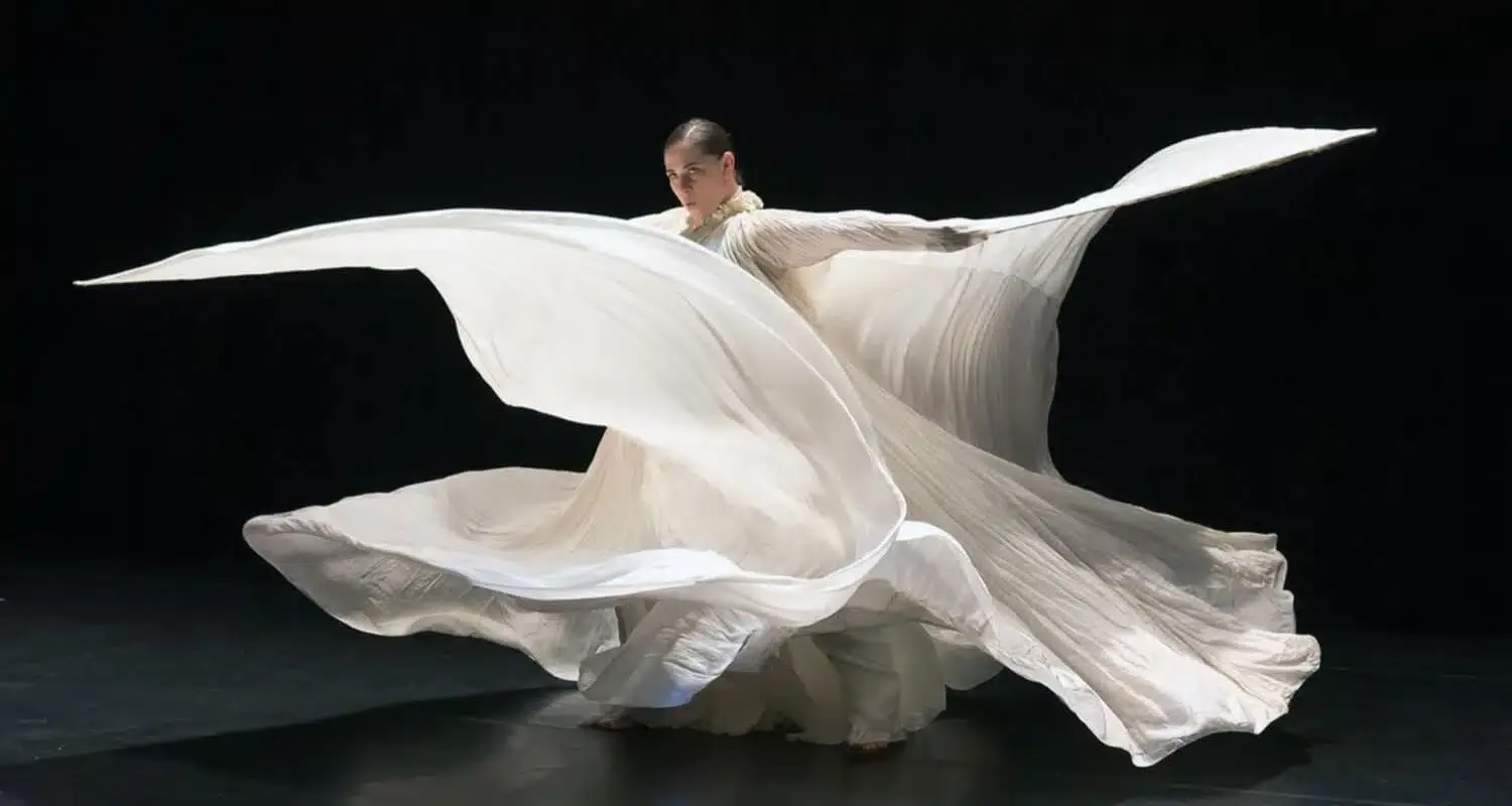 loie-fuller-danser-la-lumiere-1500x800.jpg