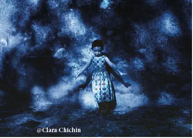 © Clara Chichin _ Hans Lucas_Sous les yeux que quelques minutes épuisent